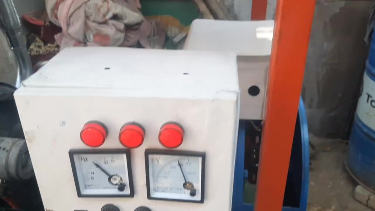 مولد كيا للبيع محرك كيا ٢٧٠١وراس التوليد ٣٠ كيفي نظيف اخو الجديد وبيه ضمان يوم كامل على الحمل السعر  ١٧ ورقه وبيه مجال قليل العنوان ميسان قضاء المجر الكبير للإستفسار ***********   ***********  ابو كرار
