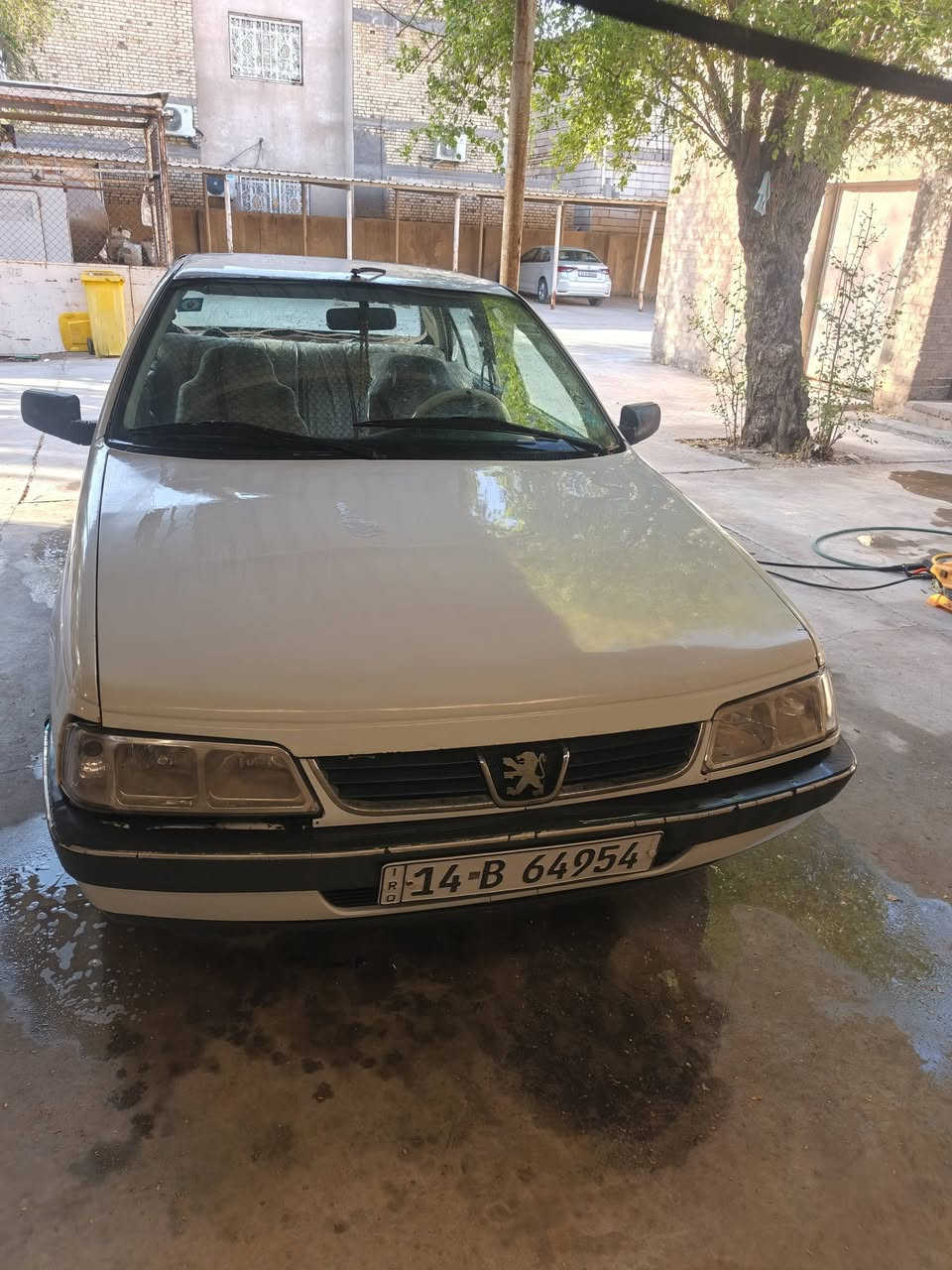 بيجو ٤٠٥ مديل ٢٠١٢ سياره حلوه ونضيفه بس حيتاجله شويه ترتيب بدواخله سونيته ل٣٠ تنتهي تحويل ثاني يوم عادي مكان بصره معقل السعر ٢٨
***********
