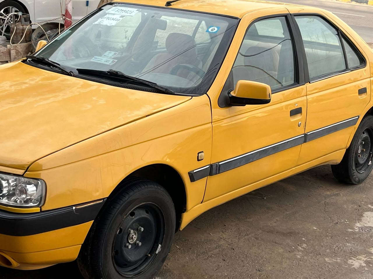 السلام عليكم بيجو اكد موديل 2016 كفاله رقمه نكليزي مكينه كير حداد فول داخله حلوه مكان بابل اي ستفسار تصل *********** السعر 35وبيه مجال
