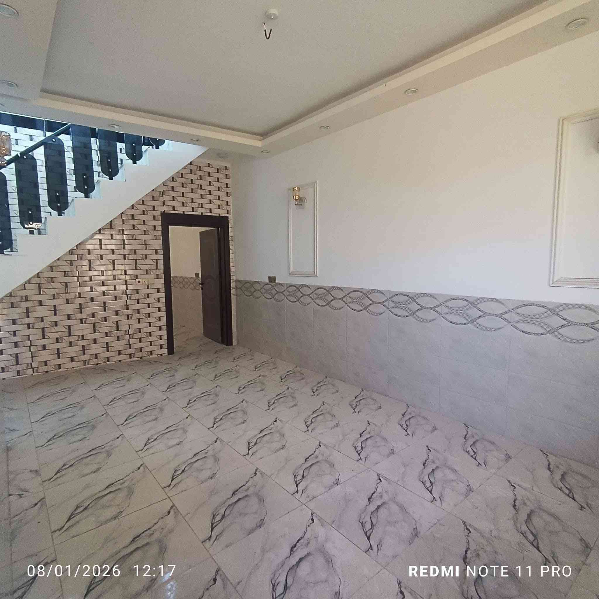 دار اللبيع مساحه 70 متر طابقين في كربلاء  بناء طابوق فول مواصفات  3 غرف نوم صاله واستقبال بناءحديث هاي سنه  
حي الغدير قرب حولي 100 ويبعد عن الامام 4 كيلو
سند 25 اقرار محكمة 
للاستفسار 
*********** *********** ***********
