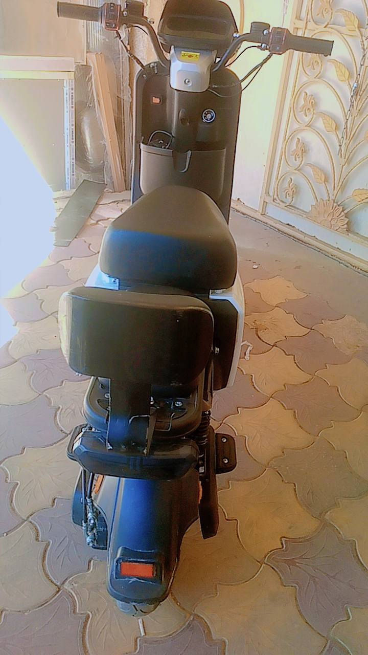 السلام عليكم دراجه شحن للبيع السعر 600وبيه مجالي للشراي
***********رقم الموبايل
