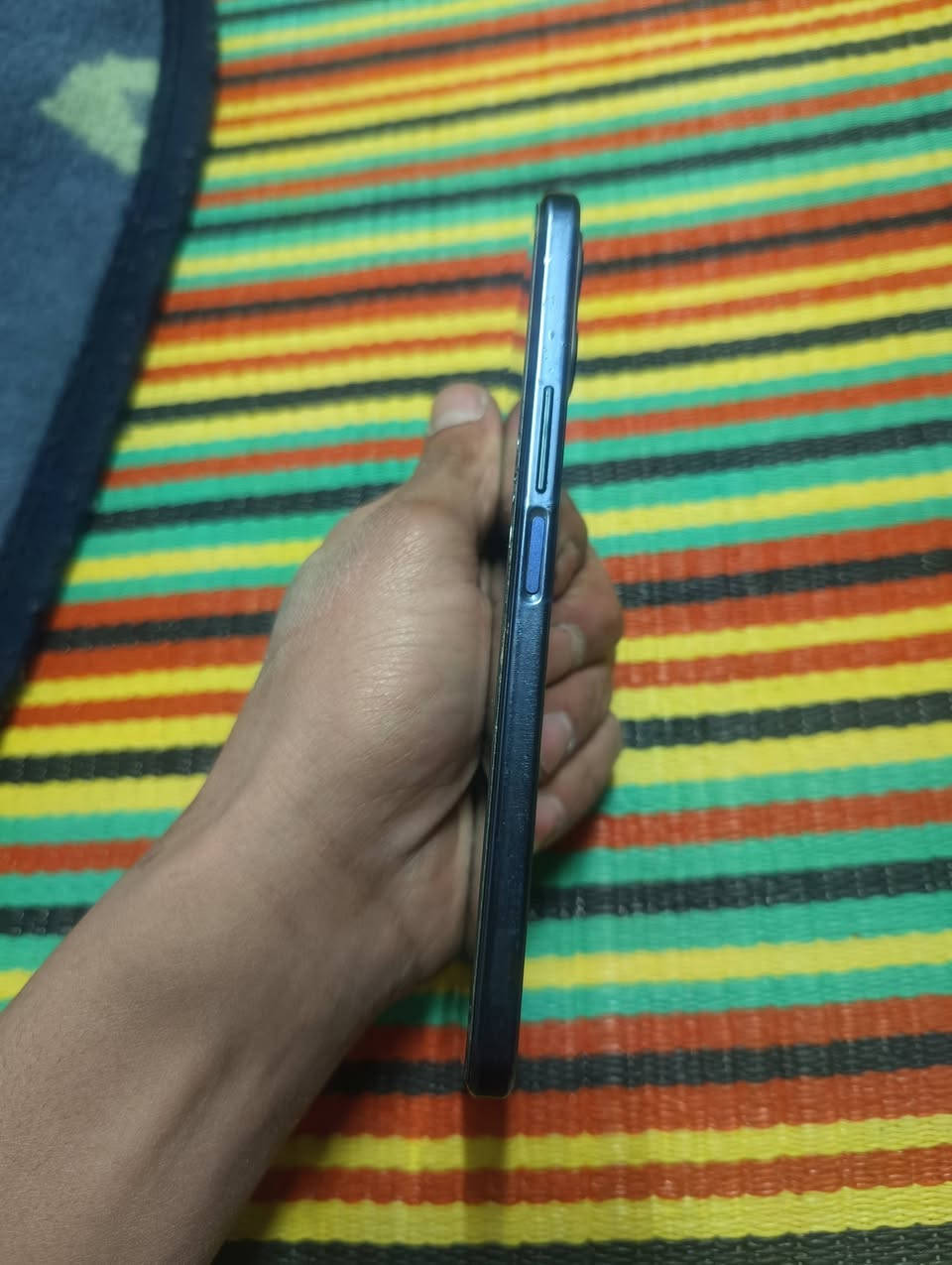 لبيع جهاز هنر يدعم الشحن السريع ذاكرته 128 موصل اسير حي الانتصار السعر 65   رقم ***********
