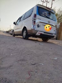 ستاركس • ٢٠١٢ • كفالة