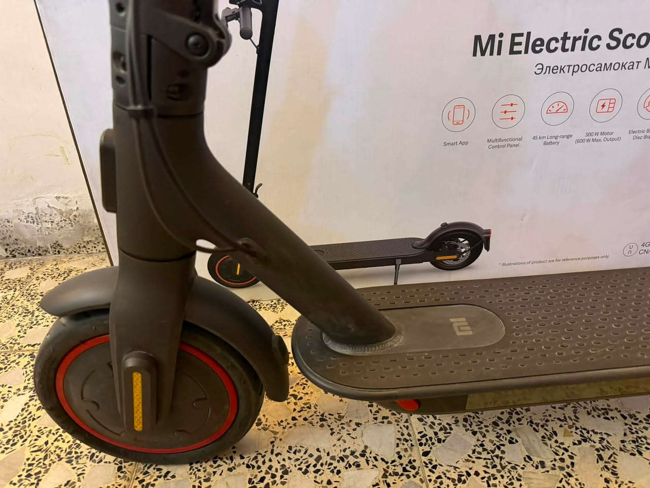 ((Xiaomi Mi Electric scooter pro2))
🛴🛴سكوتر شاومي الكهربائي أصلي من الشركة حصراً..
👍 شبه الجديد (نظيف) مستخدم كلش قليل.
يمكن أن ينطوي ويحمل.

💡يمشي 50km بالشحنة الواحدة
💡فيه ثلاث سرعات أعلى شي 25km
💡ضوء أمامي وخلفي
💡جرس

🥇يمكن ربطه بالتلفون وقفله ومشاهدة حالته وذلك عن طريق تطبيق (Xiaomi)..

🥇جميع مستلزماته تجي وياه: الباكيت، شاحنة، دليل الاستعمال
وأيضاً سبير مال تاير إضافي وواير للنفخ..

📞 للتواصل واتس (***********)
🛵 يوجد توصيل لجميع محافظات العراق

🔥 سكوتر راقي جداً وصفقة مقارنة بالسعر

السعر: 350,000 الف دينار.

