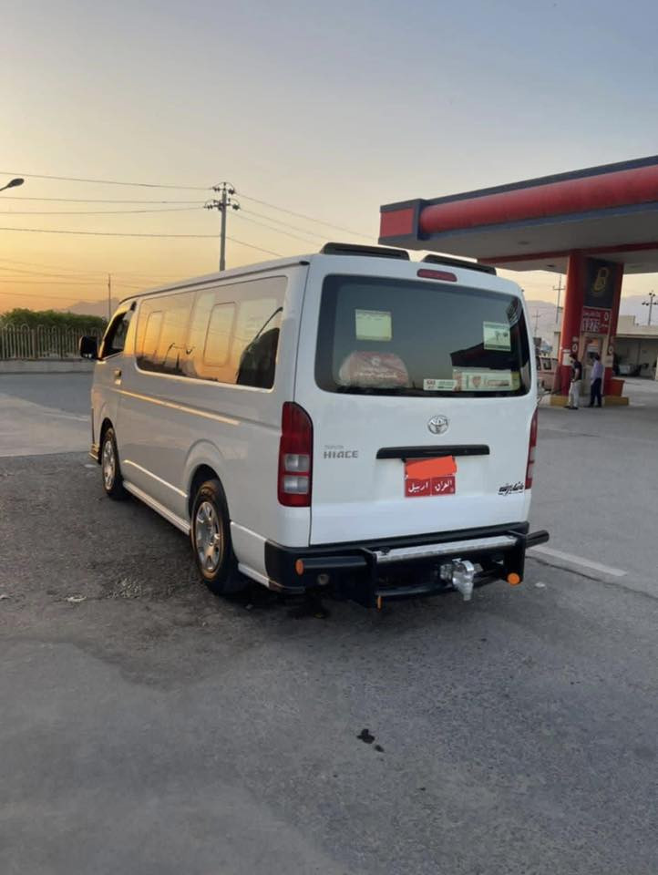 سلام عليكم زعره للبيع موديل 2016تحويل ثاني يوم مكفوله ما عده الصندوك كير محرك دواخل كلها شركه مكان يساره بغداد السعر 132وبيها مجال ‭  ***********
