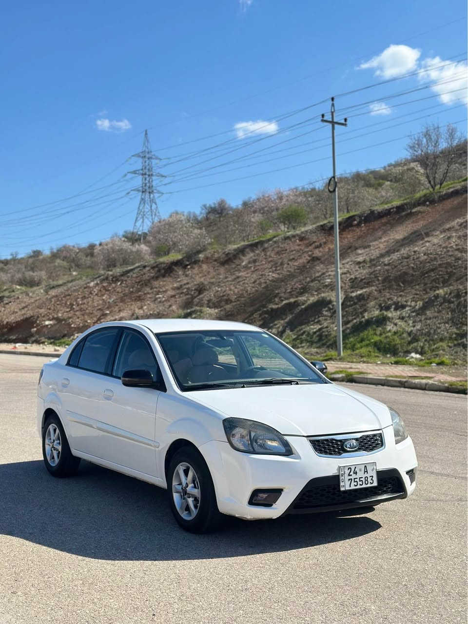 KIA RIO 2011 خليجى 🇸🇦
محرك دوش
ره قه م سنوى هزه جديد ٢٠٣٠
(٢٢٢) km يابريفه جوى
گير محرك تبريد بشه رت 
٤ تايرات جديد
شاشه كاميره 
داغل زه ر 

١ ده ر گه هـ سبغ بيداغلى بشه رت 
بنى دوسئ ژى سبغه بى داغل بشه رت
دعامى بو دعامى بشه رت 

سعر (٨٦)$ مجال
سياره يال دهوكى

***********  كورك و واتس اب 
*********** كورك واتس اب دهوك, العراق
