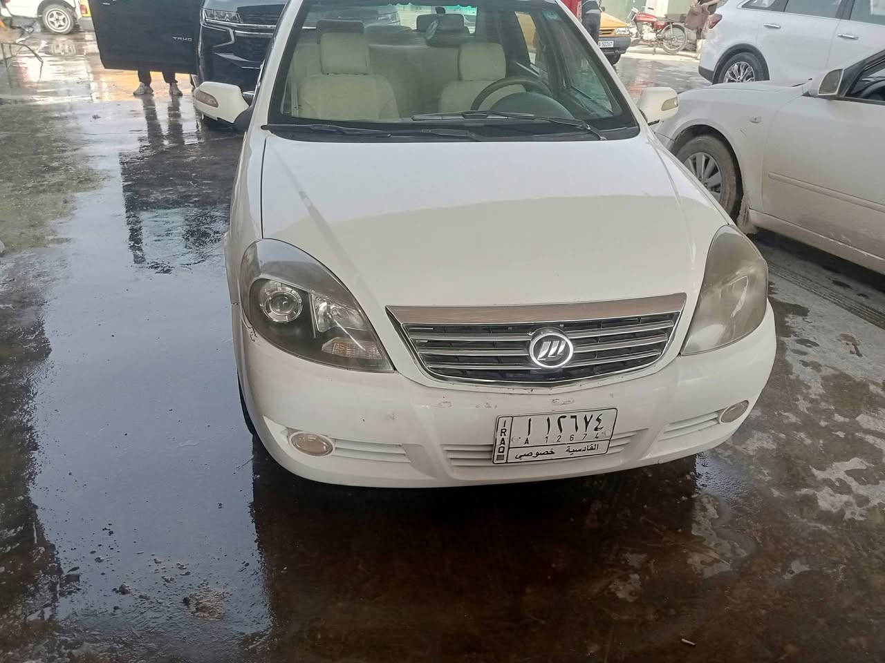 ليفان 520 موديل 2012 رقم قادسية گير عادي السيارة بلادية وجاهزة سنوية لل28 السعر 33 العنوان الديوانية رقم الموبايل ***********
