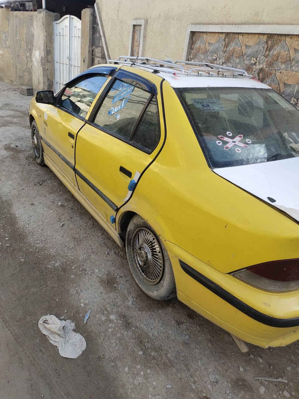 سمند موديل 9بسمي رقم نكليزي هزه جديده سنويه لل29 مصبوغه عام وبيها خياسات مصفره هيئه وغرامات مكاني بغداد المشتل السعر 25رقم تلفوني ***********
