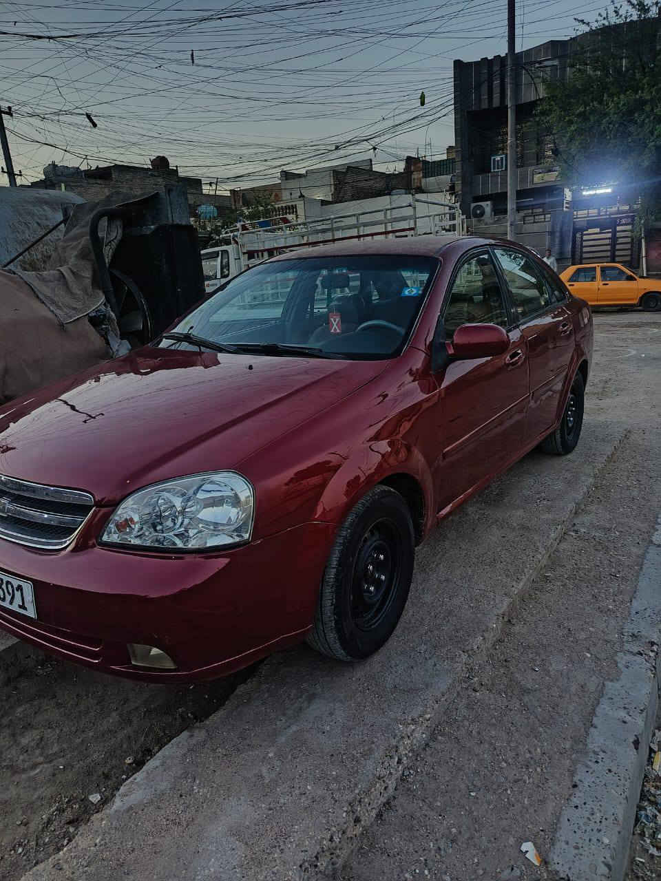 سياره اوبتره
 للبيع مديل 2005

مصبوغه صبغ عام لغرض الجماليه مكينه غير من الله و حداده صدر خلفي امامي جديد و تبريد شغال خير من الله 
 تخم تاير و دوشمه جديده  رقم بغداد انكليزي
 مكان بغداد
سعر 55 و بي مجال بسيط

و سياره باسمي و ثاني يوم تحويل 
رقمي ***********
