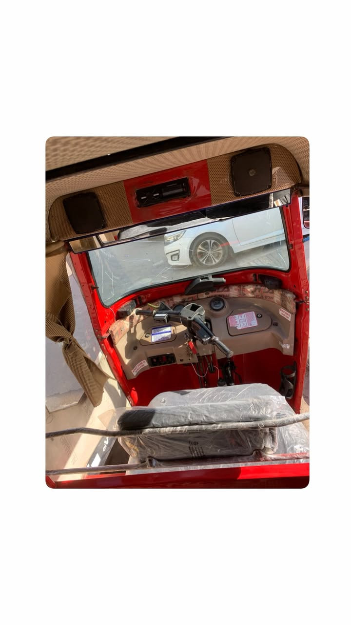 للبيع رقم و سنويه بغداد تحويل ثاني يوم 2017 مكينه 20 تجي و تشوفها بعينك كامله مكمله مابيها نقص برغي تكتك تخبل تجي و تشوفها بعينك كلش حلوه الله شاهد بلعافيه ع الي ياخذها مكاني بغداد الطالبيه ***********
