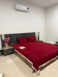 سرير جديد • مجال بسيط