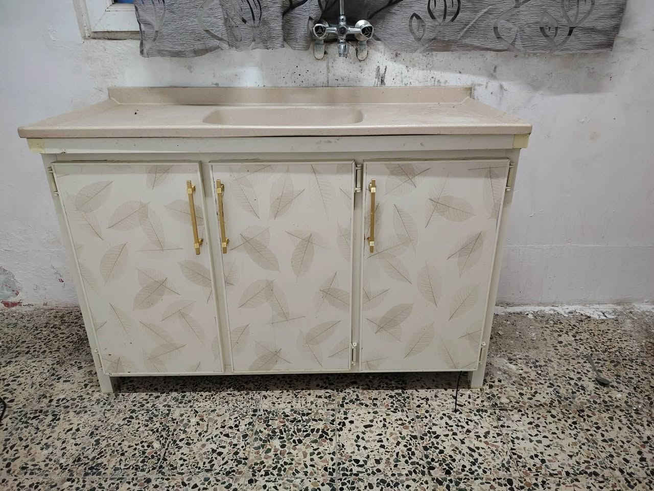 كاونتر جديد استعمال كم يوم ٣ قطع 
السعر ٢٧٥ قفل
الموصل حي النور
الشراي يجي خاص عالسريع


**إذا كنت صاحب هذا الإعلان وتريد حذفه لأي سبب، رجاءا أرسل رسالة إلى الدعم الفني**