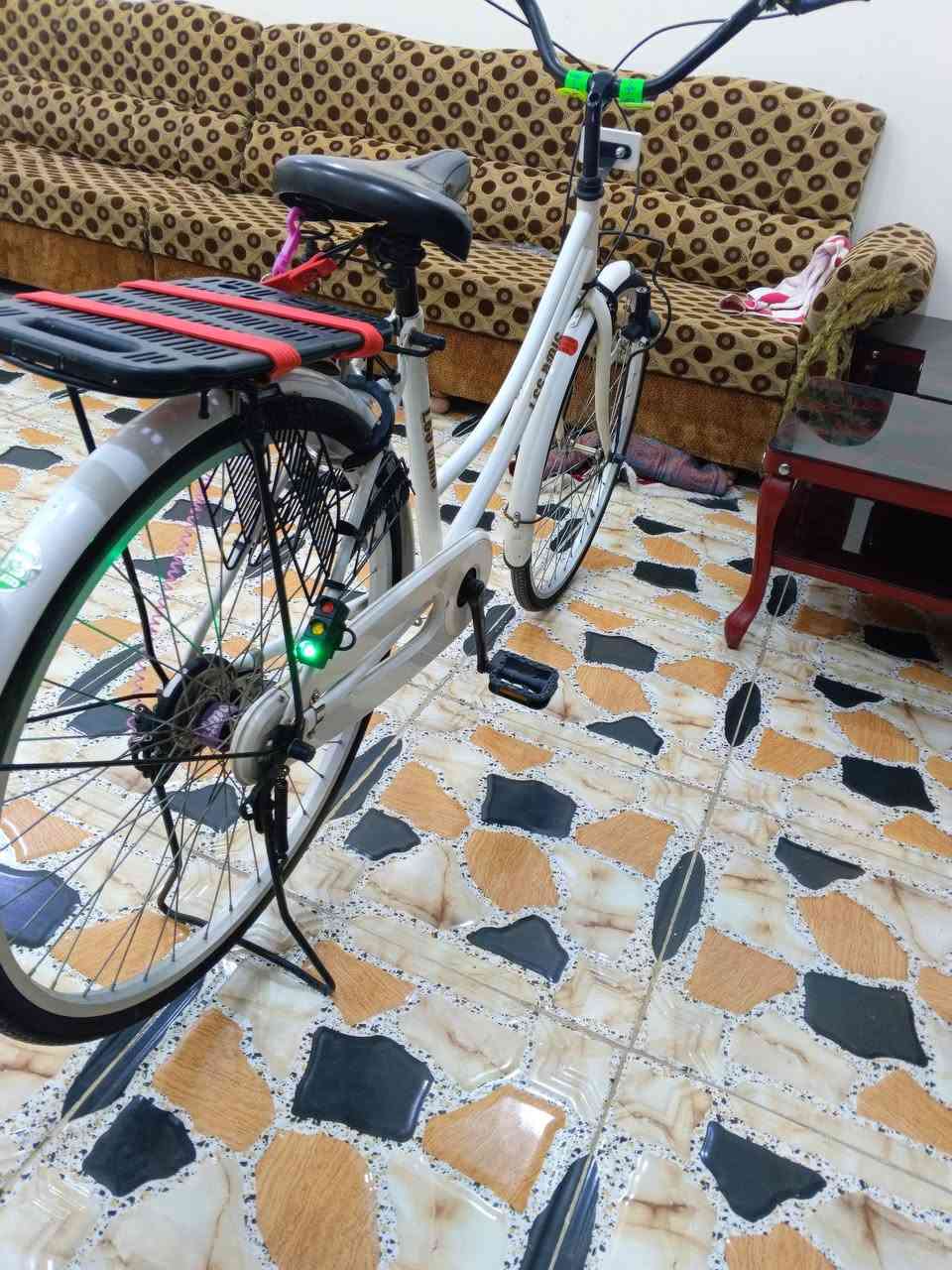 بيسكل بناتي حجم 26 بيسكل جديد مثل ما بصوره
(مكان) كوت حي الجهاد 
(السعر) خاص


**إذا كنت صاحب هذا الإعلان وتريد حذفه لأي سبب، رجاءا أرسل رسالة إلى الدعم الفني**