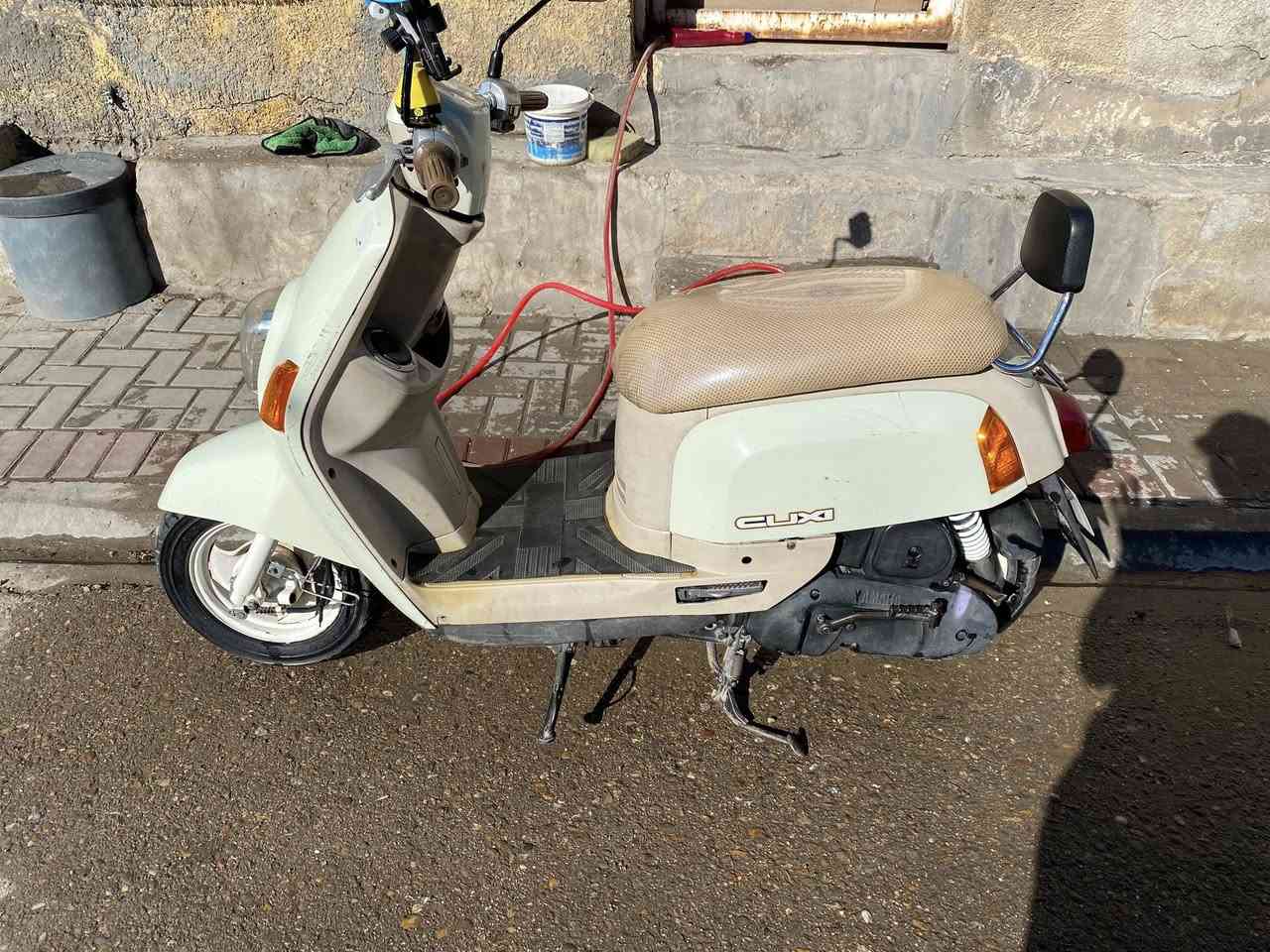 ‏للبيع بغداد حي النصر.
￼ دراجة رقم واحد السعر 1200

￼***********
