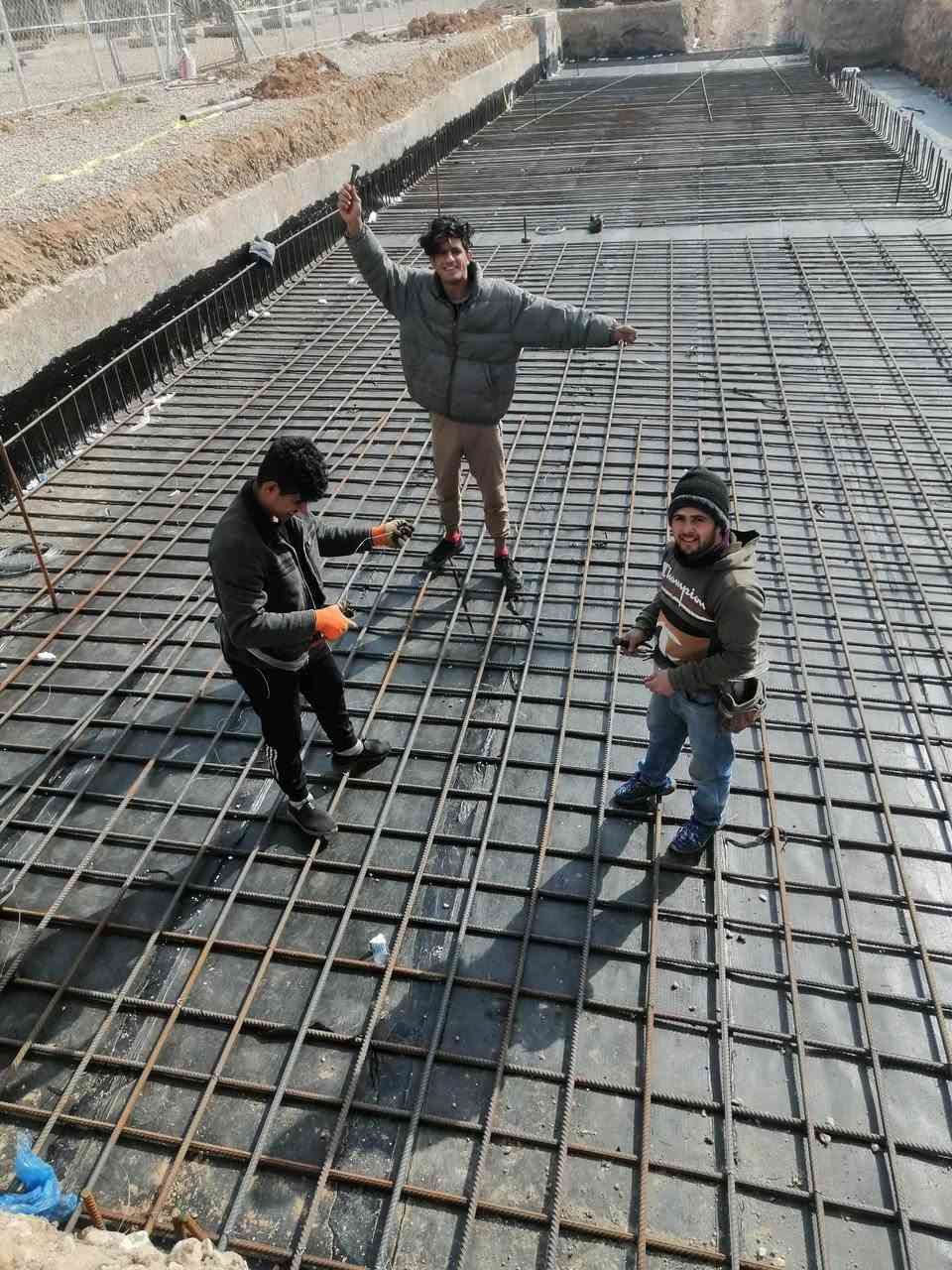 السلام عليكم نعمل في جميع المحافظات بنايات محطات كهرباء مسابح بلاويه نظيف ولو عند شغل درجه اولى اي استفسار على هذا الرقم***********
