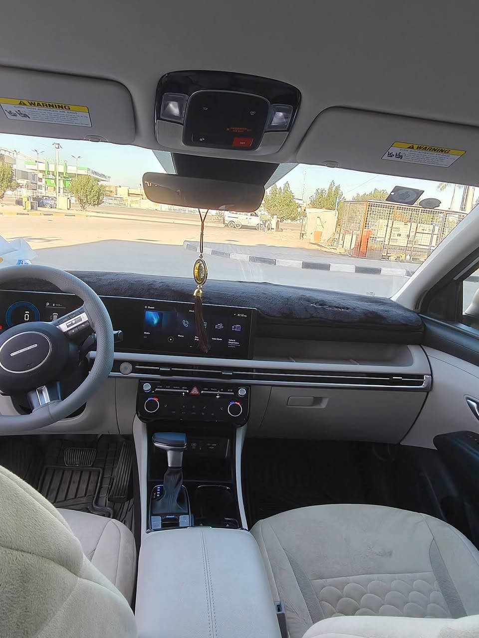 🚗 للبيع: توسان 2025 وارد أمريكي 🇺🇸
🔹 الموديل: 2025
🔹 الوارد: أمريكي
🔹 الممشى: 20 ألف مايل فقط
🔹 الرقم: مرقم شهداء – تستلم وكالة
✨ المواصفات:
شاشتين (3 + 12 إنج) متصلة
تبريد شاشة منفصل (قطعتين)
داخلية لون أبيض فخم
تدفئة كشنات
بصمة + تشغيل عن بعد
رادار أمامي وخلفي
كاميرا 360 درجة
Auto Brake (فرملة طوارئ)
حساسات 360
نقطة عمياء
تنبيه حركة خلفية
نظام المحافظة على المسار
⚠️ الضرر:
ضربة أمامية (بنيد مبدل)
تفصيخ (مصلح)
💰 السعر،185$ وقابل للتفاوض
📍 الموقع: النجف الأشرف
📞 رقم الهاتف***********
