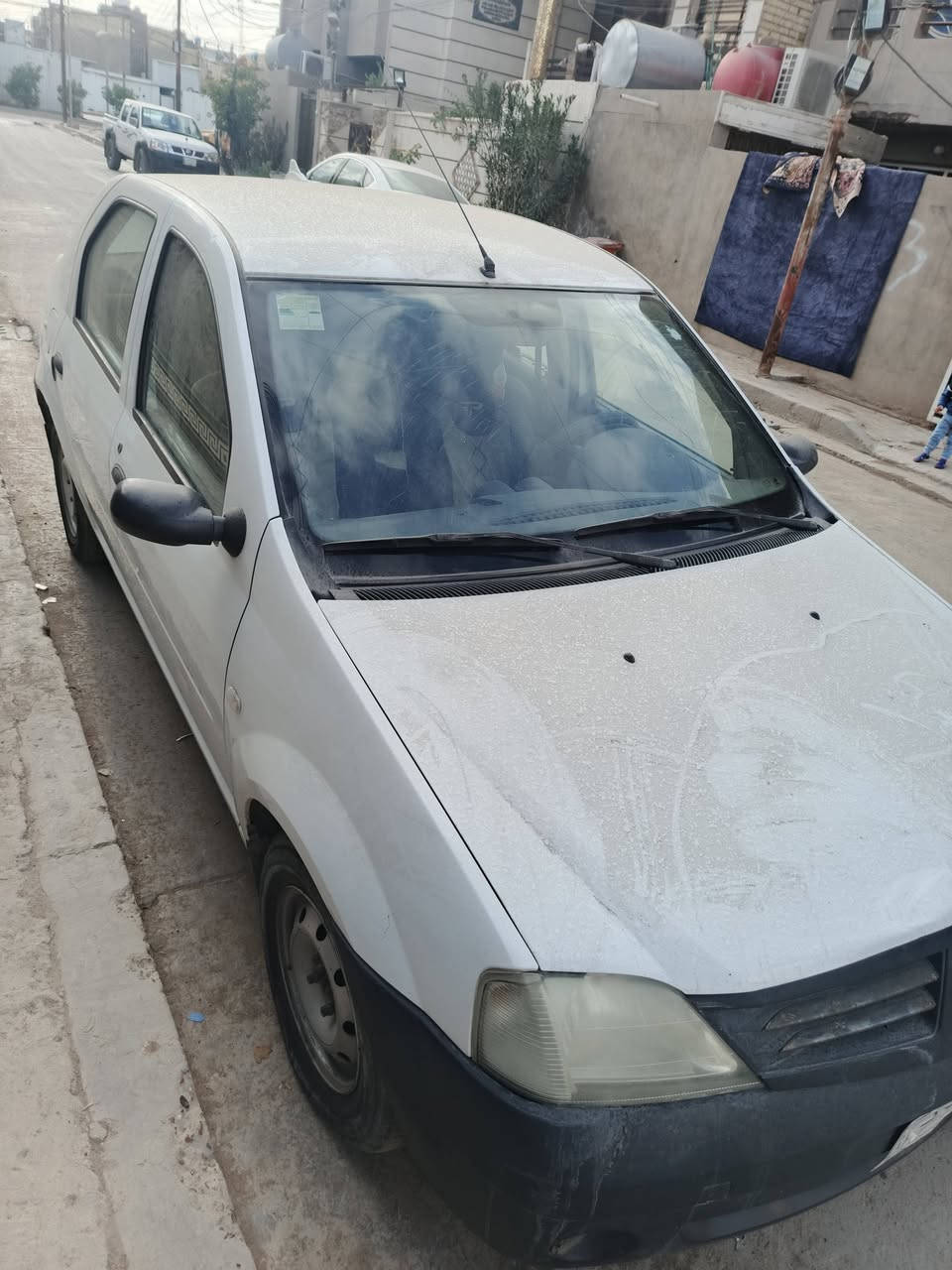 السلام عليكم من رخصة مدير كروب رينو لوكان نعرض منشور بيع سيارة رينو لوكان موديل ٢٠٠٩ بدون صبغ ومعجون السعر المطلوب ٤٥ ورقة للاستفسار الاتصال على رقم الموبايل ***********
