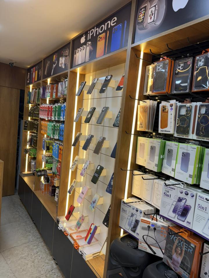 العروض راح تبقه ويانه نفس ماحبيتو✅✅ 😍😍😍
معرض يوسف للديكور mdf
فاترينة رفوف فقط السعر 65
فاترينة رفوف مع الاعلان السعر75
فاترينة رفوف مع اعلان وكومدي السعر 85
: جميع القياسات 
 وعند وصول الطلب ولم تكون الدقة100/100 كل ماعليك هو 
ارجاع الطلب
نوعية الخشب MDF (ام دي اف) 
جودة المواد تركيا حصراً 🇹🇷 نكرر تركي 🇹🇷 لا إيراني ولا صيني
والي يحب ايشرفنا بزيارة المعمل🤝🏼
 ويتأكد من نوعية المواد ودقة الاداء أهلًا وسهلاً بي🤝🏼
موقعنا الشورجه
يوجد توصيل داخل بغداد  والمحافظات 
للحجز والاستفسار مراسلة الصفحة او الاتصال على الرقم التالي 
واتساب ***********.  
#ديكور #فاترينات #صيدلية #كوزمتك #رفوف #ديكورات #ديكورات #صيدلية #صيدليات #فاترينا #فاترينات_mdf✅🪼#ديكور #فاترينات#مطابخ #رفوف#اخشاب#صيدله #ديكور_صيدليات ##فاترينه
