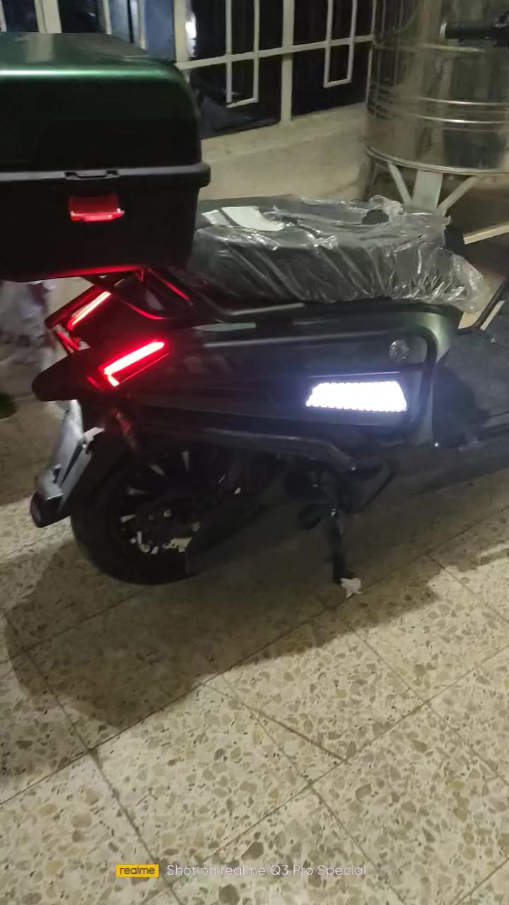 السلام عليكم دراجه شحن قبل يومين نزلتهه من المعرض1150 بعدهه بجيس بغداد حي اورمليون وبيهه مجال


**إذا كنت صاحب هذا الإعلان وتريد حذفه لأي سبب، رجاءا أرسل رسالة إلى الدعم الفني**