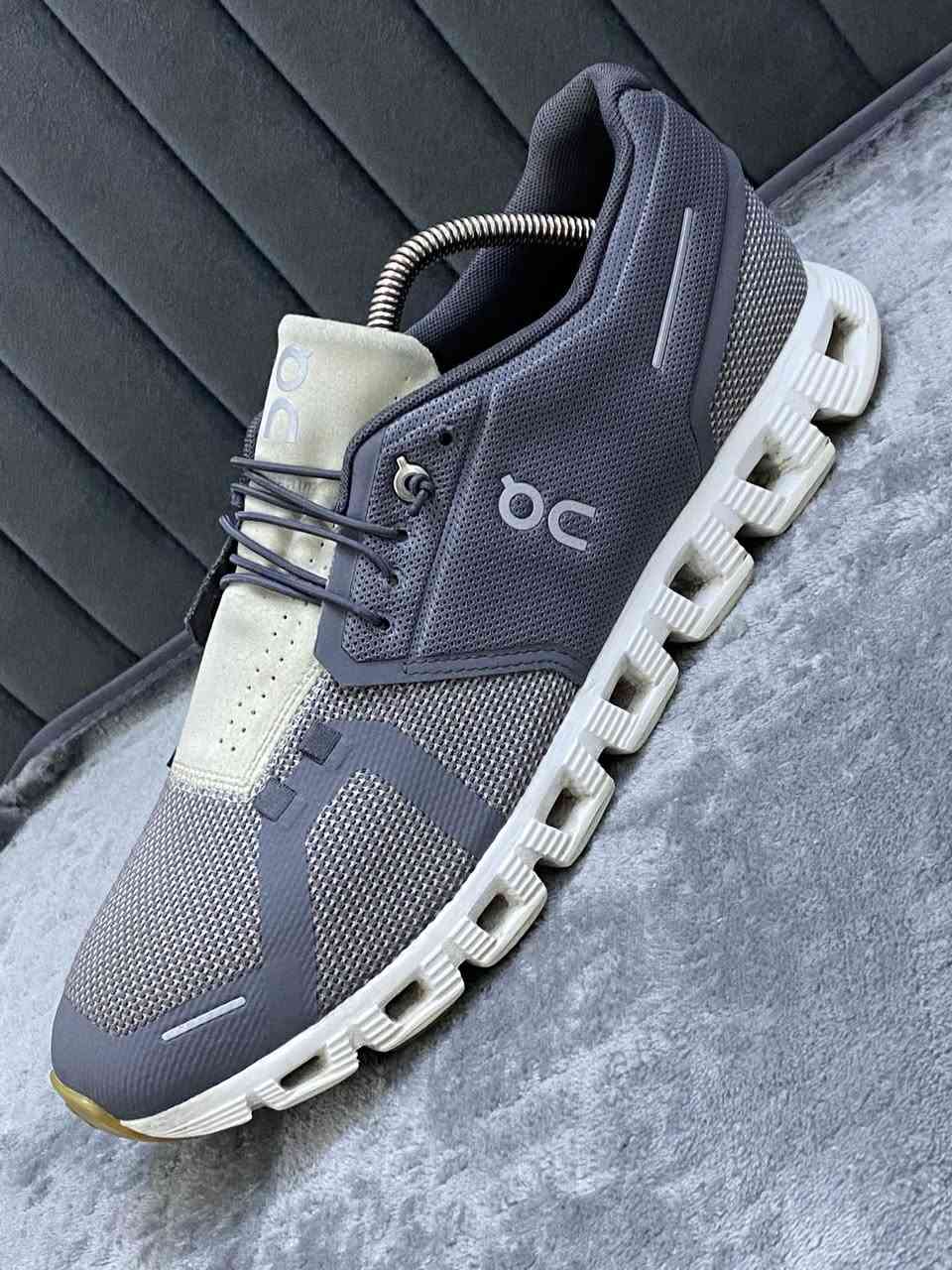 ئۆن کلاود- ئۆرجنال ئەسلی قاس ٤٤.٥ دريژی ٢٨.٥ سم..٩٠+ خاوێنی..بالەی ئەمریکی وەکالە….حذاء باله امريكى ماركه اون اورجنال اصلى قيا ٤٤.٥ ونصف طول القدم ٢٨.٥ سم..النضافة ٩٠+ .. 🇨🇭 ***********–
