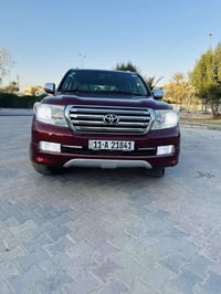 للبيع او المراوس لاندكروز 11ستينيه سياره حلوه وجديده كله عل بلاد مكفول...