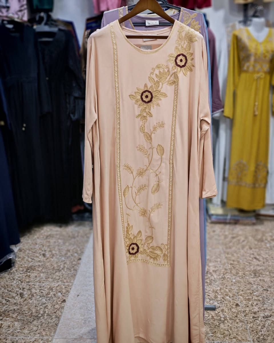 جديد قنبلة موسم 💥💥
دشاديش كشمير إيطالي تطريزز #كلوشة✅
قياس 2xl.3xl.4xl.5xl👉
٦ ألوان متوفر فقط 
تجدونها في مجمع مجمع محمد عزيز 
عنوان قرب اسواق روكان🚦🚦
يوجد خدمة توصيل📮🏠


**إذا كنت صاحب هذا الإعلان وتريد حذفه لأي سبب، رجاءا أرسل رسالة إلى الدعم الفني**