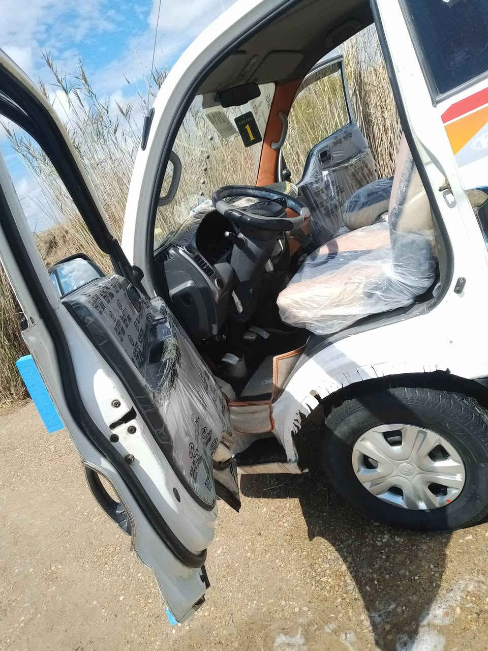 كيا 2014 معروضه للبيع سياره كفاله عامه والسعر ***********
