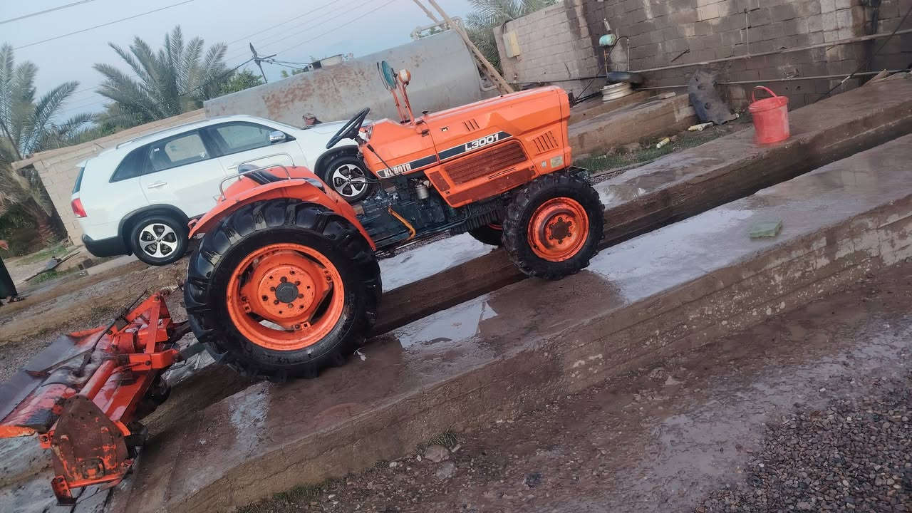 سلام عليكم ورحمة الله وبركاته يوجد للبيع مكينه كابوته اربعه بستم دخول جديد دبل اكسل مديل  ٨٦ مع رفاسه مكينه كله على وضع الشركه مامفتوح بيه برقي الا استفسار على هاذ رقم *********** المكان ديالى الخالص
