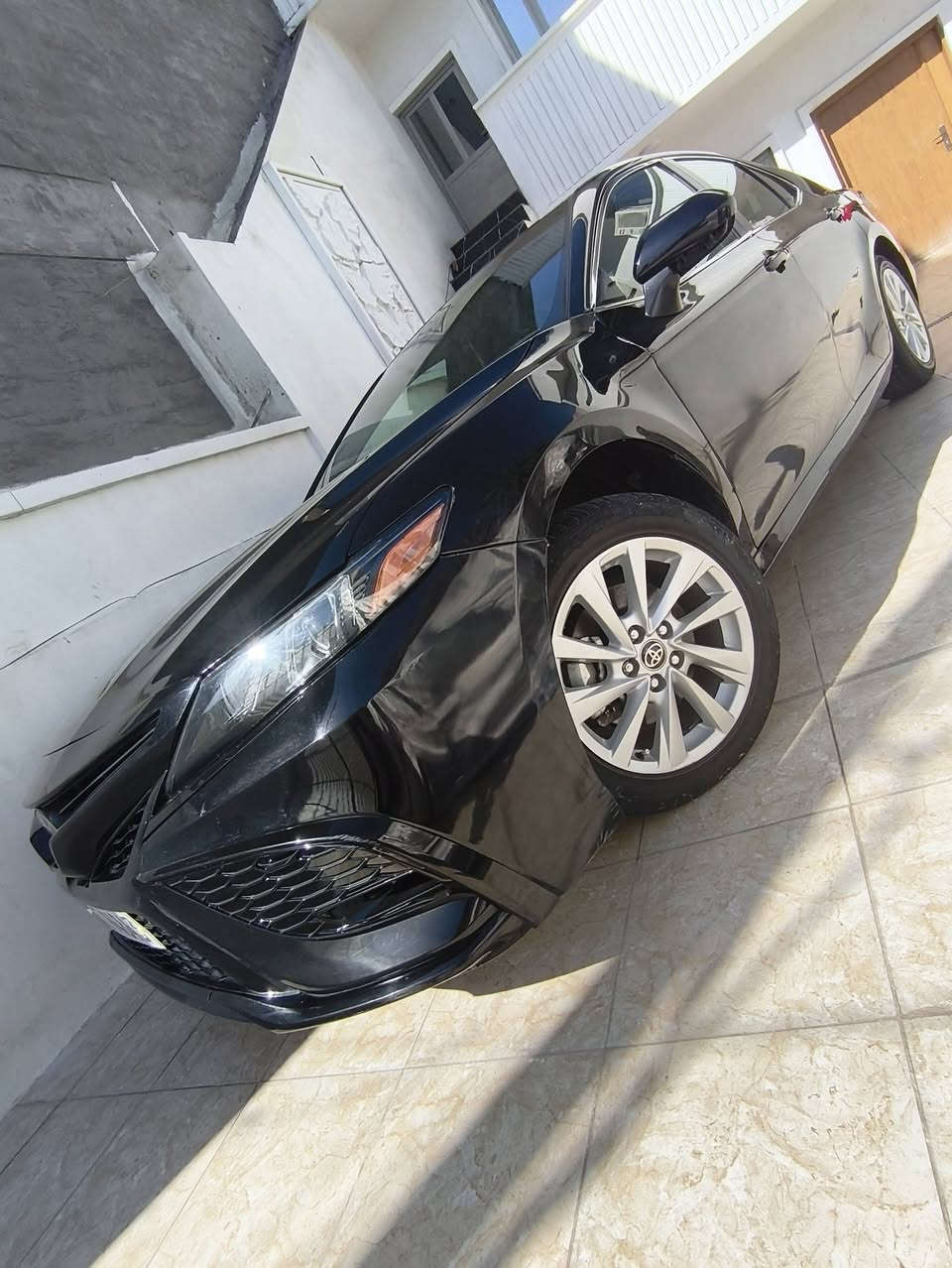 كامري 2024 للبيع 

Camry 2024 Black LE
4T1C11AKXRU897863

السعر.  138 وبيهه مجال 
بسيييط جدا 
 السياره جاهزه للاخير بدون نقص 
1. رادار امامي 
2. تحديد مسار 
3. مثبت سرعه 
4. شاشة كبيره 
5.   3 انضمه قياده 
1. NORMAL
2. ECO
3. SPORT
6. مكينه 2500cc
7. كشنات كهرباء 
كير ومكينه وصدر امامي وخلفي وتخم تاير كلهه جاهزه
بيها تبديل لغد الأيمن بدون صبغ نفس اللون 
و4 قطع صبغ 
السياره : رقم بغداد معوقين المعوق بحاله جيده وعندي وكاله عامه مطلقه منه ويسوي وكاله عامه مطلقه ماعنده اي اشكال 
مكاني : بغداد العامريه 
رقمي *********** واتساب
