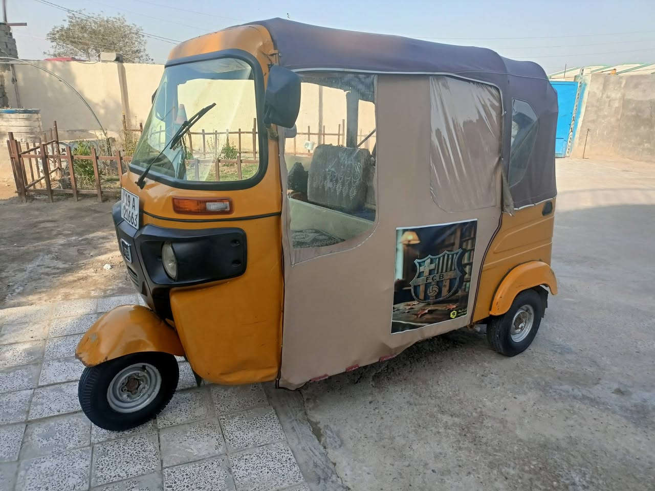 تكتك موديل 21لبيع نضافه فول مكينه مفوله رقم انكليزي  
اي نقص مابيها كامله تكتك   مكان ديالى بعقوبه 
السعر 7مليون وبيها مجال بسيط 
اتصل ع رقم ***********
