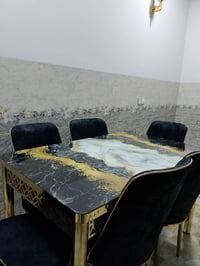 ميز طعام • 6 كراسي • حي ملايين الثانية