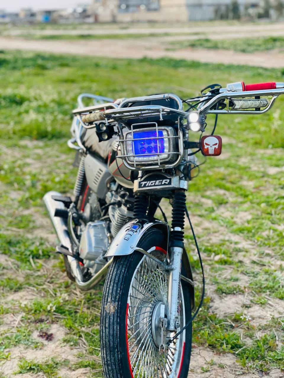 السلام عليكم
للبيع موطور تايكر 2020 وزن ثقيل ابو الدرع ربع ما تخلي عليه ما يريد بس ستر رب العالمين محرك بصمه درع شركه كلو شرط نشاط شلعه نارر 🔥 كهربائيات كلها شغاله الموطور اذا مو هندر واحد تجي تاخذو بلاش والله شرط ع ٣ يرفع السعر 475 وبي مجال حك جيتك مكاني القياره قريه#الجواعنه رقم الهاتف ***********
***********
