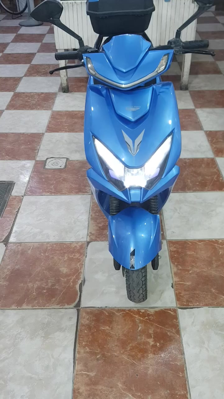 السلام عليكم دراجه شحن اخت جديده نوع خفاش mtr ماشيه ٦ الف سرعته ٧٠
٦بطاريات كرانيت سعرها ٦٠٠ الف للاستفسار اتصل *********** مكاني شارع فلسطين اوصليخ
