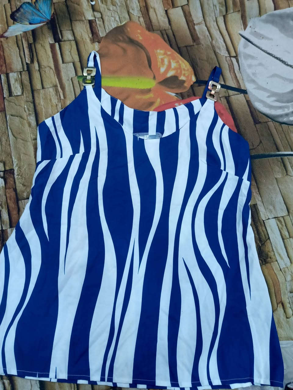 شلعة ملابس ب10 شي ان جديد


**إذا كنت صاحب هذا الإعلان وتريد حذفه لأي سبب، رجاءا أرسل رسالة إلى الدعم الفني**