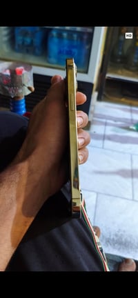 ايفون ١٢ برو ماكس • بطارية معلايه • مقفل
