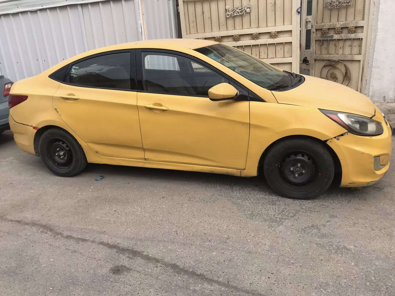 اكسنت مضلع موديل 12 مكينة 1600 تدفئة تبريد شغال حادث جاملغ خلفي سياره بأسمي مصفره هيئه وغرامات رقم انكليزي السعر 70وبيها مجال حك الجيه مكاني بغداد ***********
