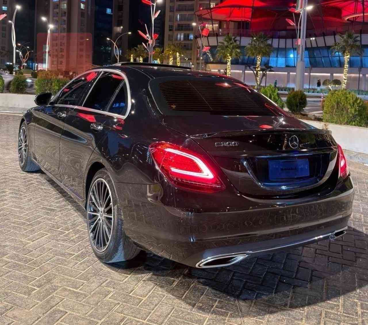 C300
موديل 2021
الممشا 82.000 الف
حادثه راس البنيد وبيه ملاحضات 
بصيطه
السعر 27.000$ وبيه مجال بصيط￼
السياره مصروف عليه وجاهزه 
دسكات  تايرات صدر كله جديد 
***********
