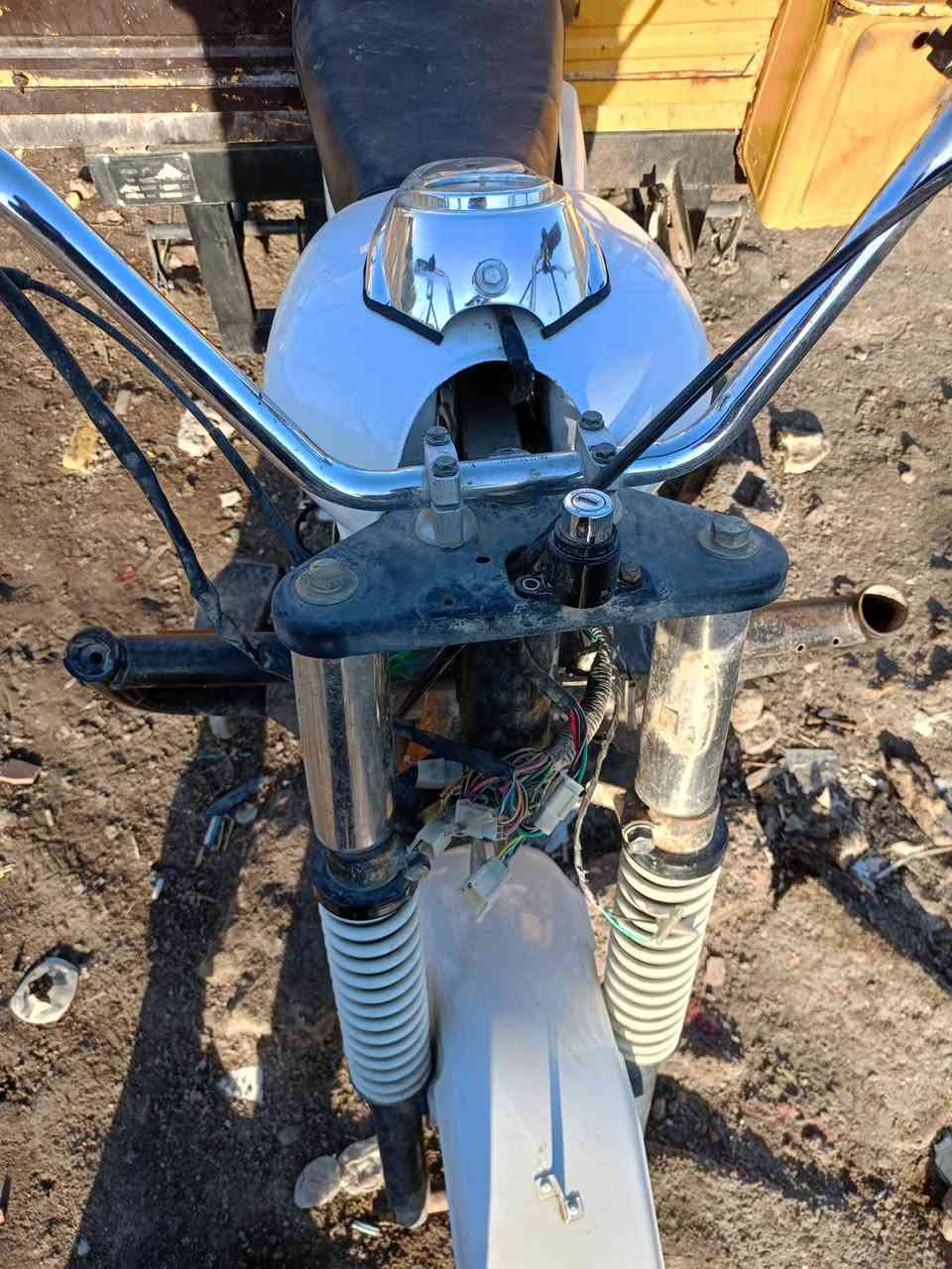 ستوتة لبيع موديل 19 مكاني بل الناصرية مركز ***********
