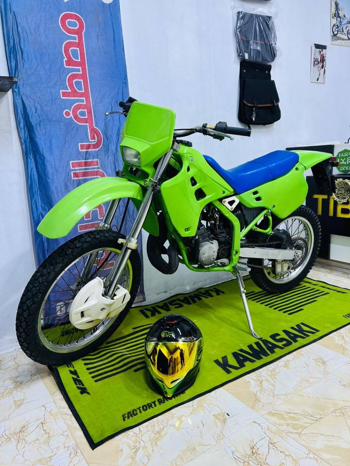 يا الله 
سلام. عليكم. 
قفاز كاوسكي. 2007. ياباني. بلادي. خبط.  دراجه كلش قويه 
مكينه جديده.  دراجه عليهه ادامه كامله.

دراجه نفس لبصوره جيب فير. وتعال جيكهه وخذهه. 
بلعافيه عل صير من نصيبه 

دراجه صالي جانيهه سنتين. فقط موسم الصيد اطلعهه 

شراي يتصل وني بلخدمه. 
*********** 
مكاني ديالى بعقوبه.
