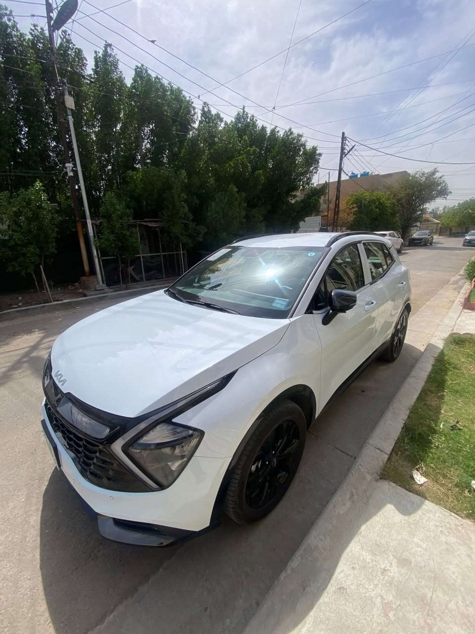 السلام عليكم
كيا سبورتج 2025
رقم بغداد
مكفول كفاله عامة 
ماشيه 2200قابل للزياده 
فول مواصفات  تحكم ستيرن كشنات كهرباء كار بلي قطعتين تبريد 
مكان السياره بغداد 
للاستفسار ***********
