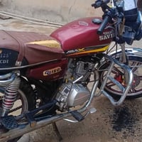 للبيع 5كير نضيف جدا محرك بعده كبس السعر 570بيه مجال 07769075576