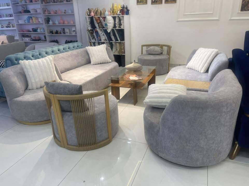 🛋️🦋اختيارك لـ "أنتيكا للأثاث المستورد" هو خطوتك الأولى نحو منزل يعكس أناقتك الفريدة. نحن في انتظارك!
نحن نسعى دائماً لتلبية احتياجاتك، لذا قمنا بإضافة فروع جديدة لتجدنا في كل مكان:
• الفرع الأول: شهداء البياع - مقابل رضا مول.
• الفرع الثاني: بغداد الجديدة - شارع المسبح.
• الفرع الثالث: المشتل - تقاطع الأجراس.
خدمة العملاء في خدمتك! 📞
لأي استفسار عن حجز  نحن هنا للإجابة. يمكنك التواصل معنا عبر واتساب الرابط                  👇🏻👇🏻
Wa.me/9647733360808
لا تنسو متابعتنا على قناتنا في اليوتيوب اضغط على زر الاشتراك ليصلكم كل جديد 👇🏻
https://www.youtube.com/@Company_antika_athath
راحة ملكية.. بتصاميم عالمية. 🛋️✨
جدد صالة بيتك بتخم من 'أنتيكا للأثاث المستورد'. جودة تستح قها، وسعر يناسبك."


**إذا كنت صاحب هذا الإعلان وتريد حذفه لأي سبب، رجاءا أرسل رسالة إلى الدعم الفني**