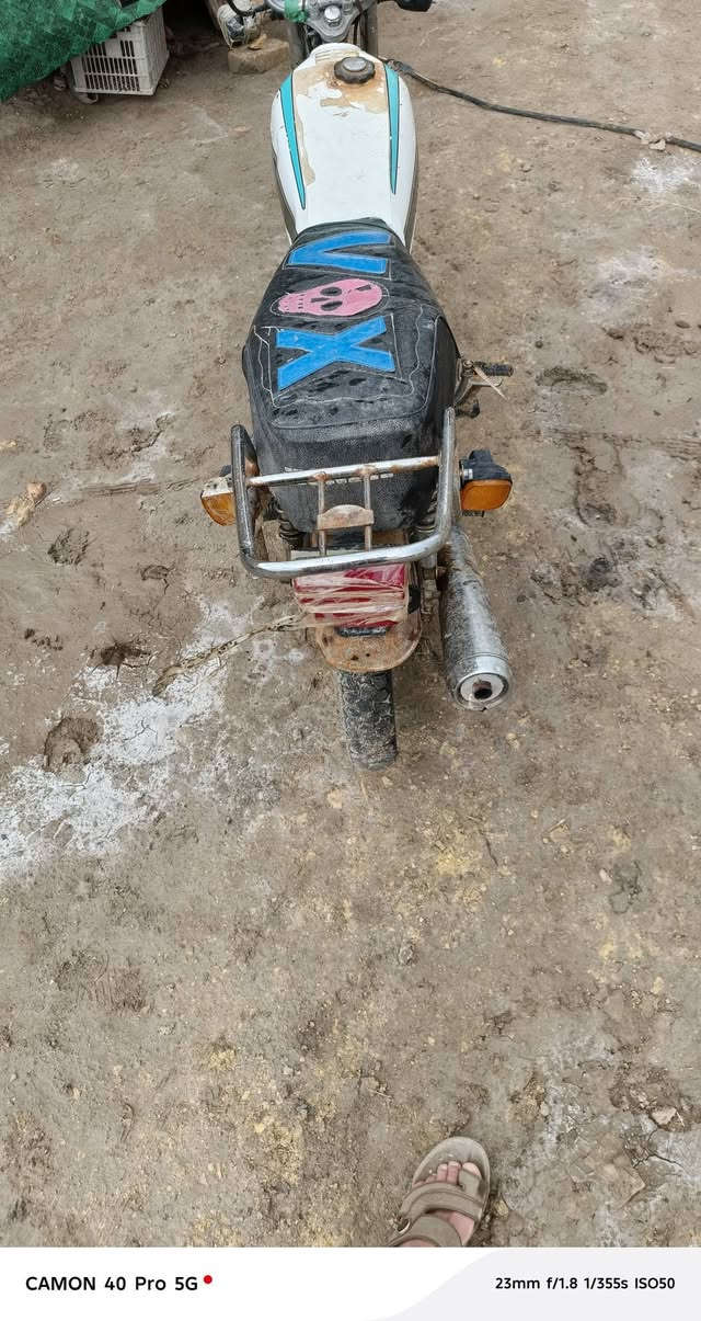 لبيع موديل 18 أوراق مكان سوق الشيوخ سعر 300 وبيه مجال


**إذا كنت صاحب هذا الإعلان وتريد حذفه لأي سبب، رجاءا أرسل رسالة إلى الدعم الفني**