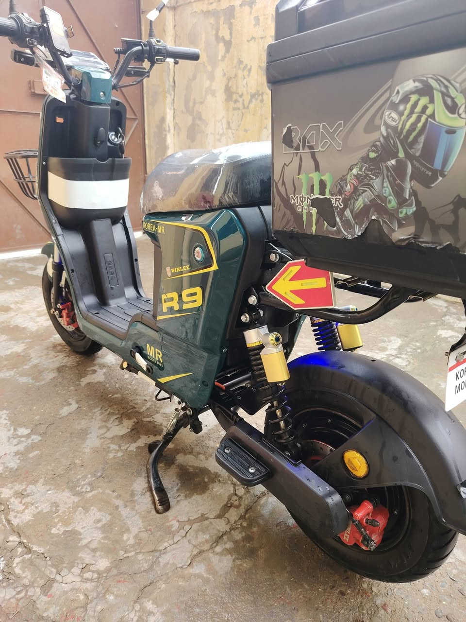 السلام عليكم اخوان ماطور نضافتو 100 من 100 جديد ماطور كلشي ماعوزو شي كدام العين السعر 450 العنوان موصل /***********
