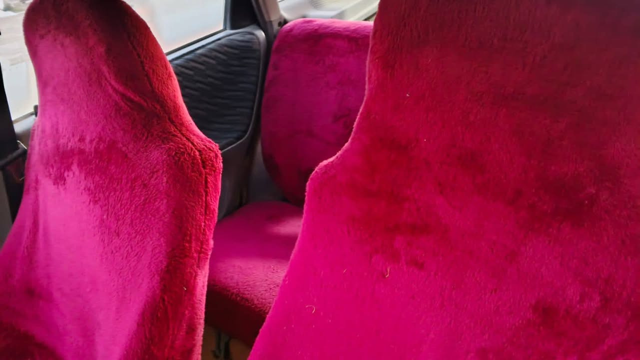 السلام عليكم سياره اوبل استرا رقم بغداد محرك 16 سياره نظيفه بمعنى الكلمه ما شاء الله سياره جدام العين والسياره معروضه ب 25 ورقه وراعيها الشرعي موجودبديالى بس ما اندله ابو الوكاله  موجود تصير السياره بها وكاله ذا انت وشطارتك ذا لكيت راعيها تقدر تحولها سياره من لصبح ***********
