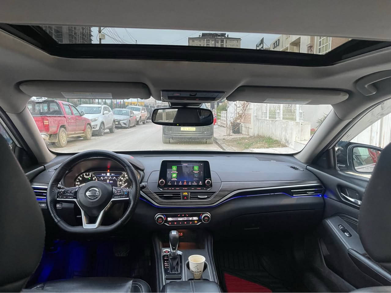 نيسان ألتيما SL أعلى فئة
2019 شكل جديد
كشتات جلد - تدفئة 
استيرن تدفئة
رادارات امامي - خلفي - جانبي
خط شارع تحديد اتجاه 
قيادة ذاتية 
ماشية 80 مايل
حادث خفيف 
السعر 142 
للتواصل *********** واتساب أربيل, العراق
