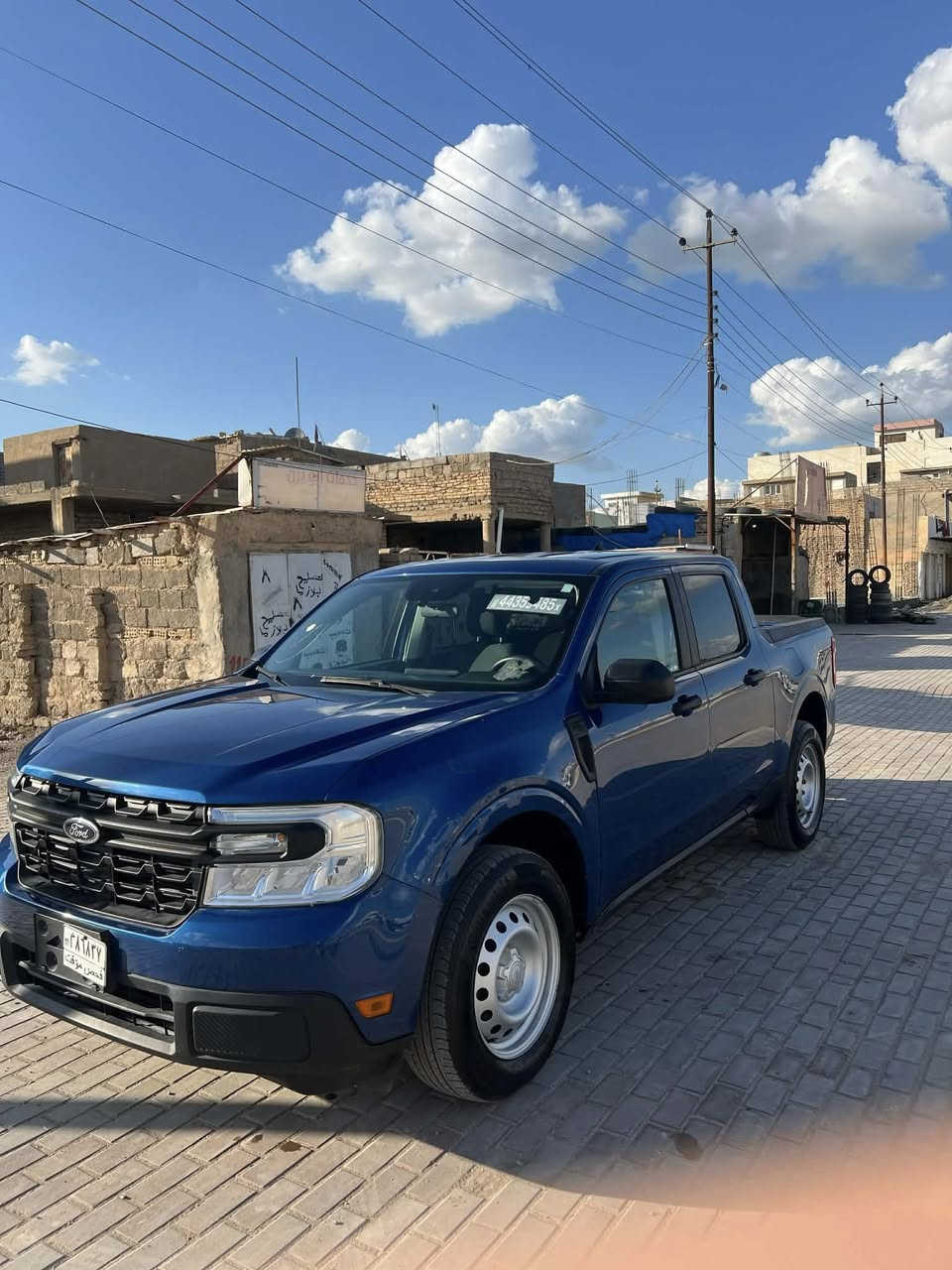 فورد مافريك 2023 هايبرد  XL
صور الحادث مرفقه مع الصور  السياره بدون دواخل بدون تبديل اي قطعه بدون ارباك السعر 170$ 
***********
