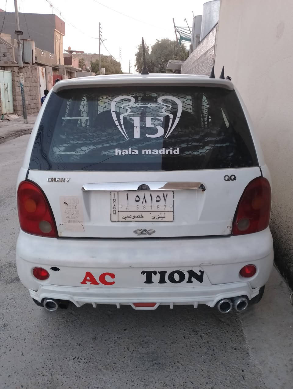 السلام عليكم 
سيارة كوكو للبيع 
الضرر باب السايق والجاملغ فقط على بارد 
الموديل 2012 رقم نينوى الماني 
شرط التحويل 
السعر 28 وبيها مجال 
الشراي يتصل على الرقم ***********
