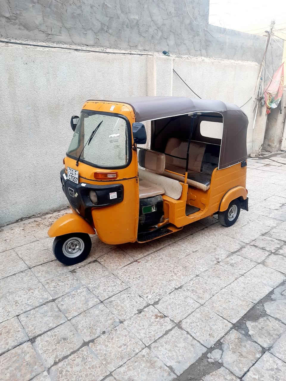 تكاتك اثنين مديل 2020 شهر 12 رقم سنوية 

سعر الوحدة 6400 

رقم   ***********

المكان بغداد / حي النصر
