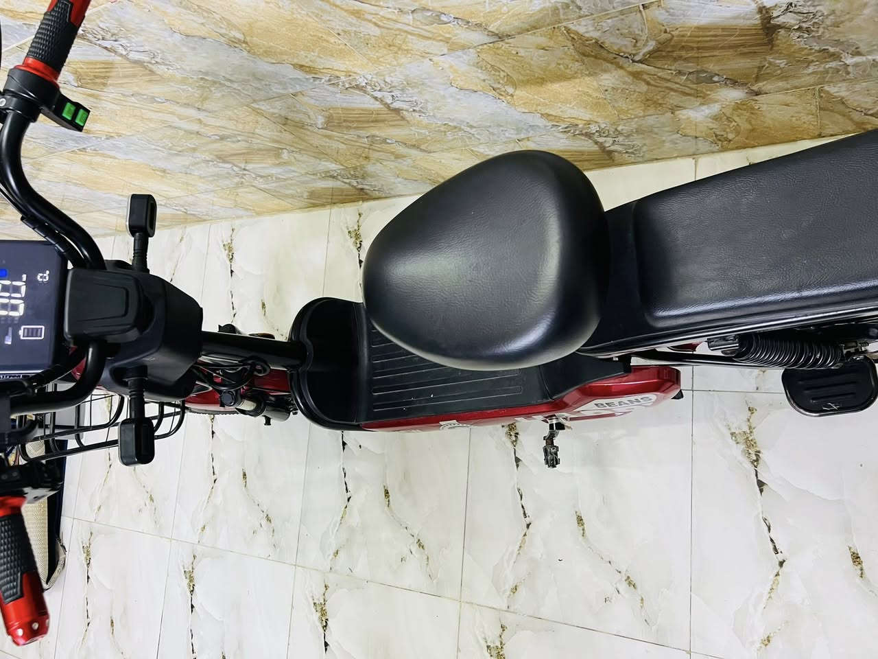 السلام عليكم دراجه شحن البيع كله شغاله
سعره 300 وبيه مجال قليل   0783035435


**إذا كنت صاحب هذا الإعلان وتريد حذفه لأي سبب، رجاءا أرسل رسالة إلى الدعم الفني**